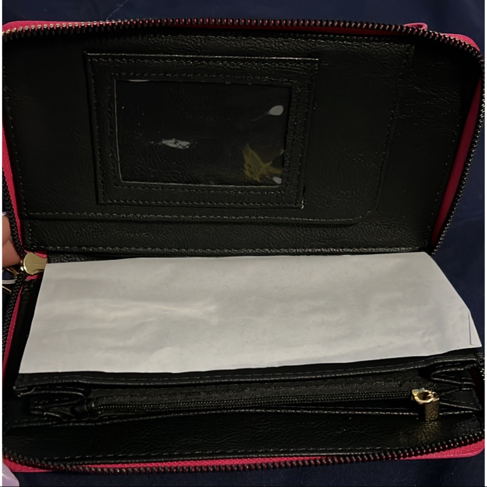 BETSEY JOHNSON ~Zip-around Wallet Wrislet (NWT) - Picture 9 of 11